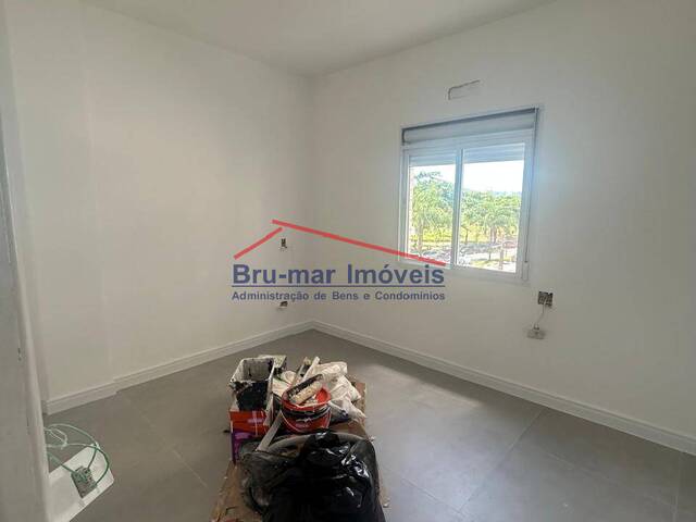 Apartamento para Venda em Santos - 5